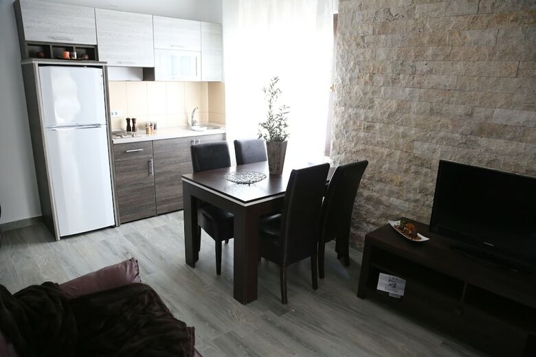 Aparthotel Apartments Eneida