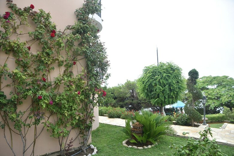 Aparthotel Apartments Eneida