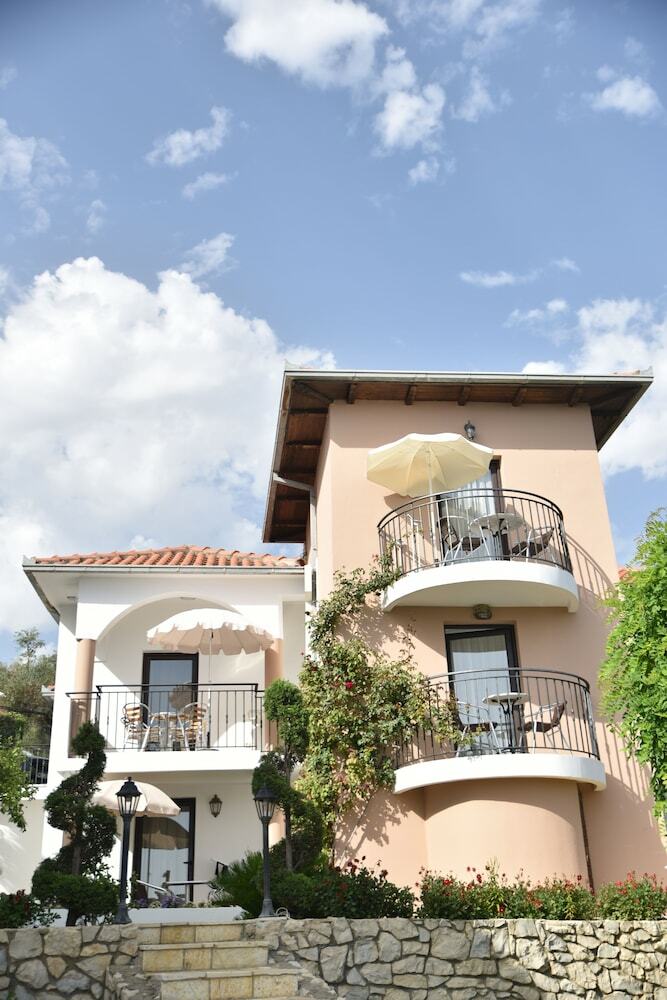 Aparthotel Apartments Eneida