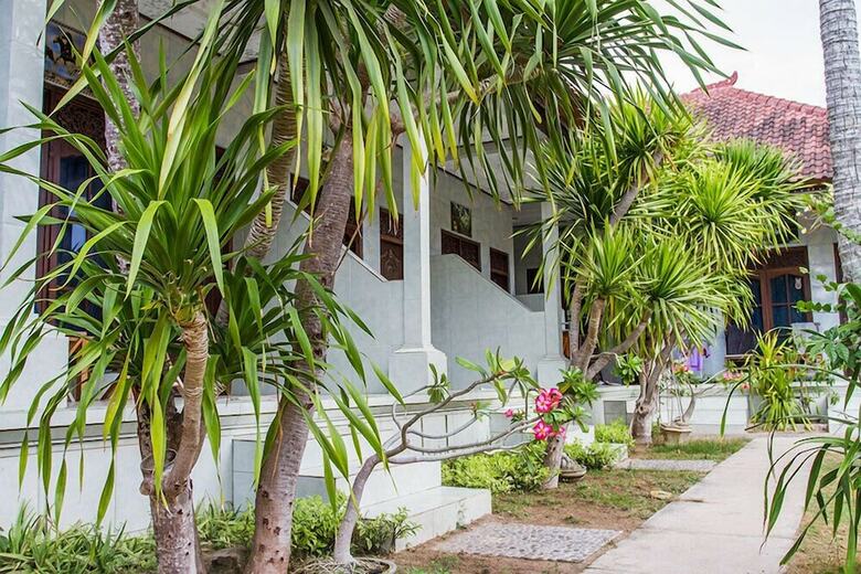 Hotel Wahyu Homestay 1