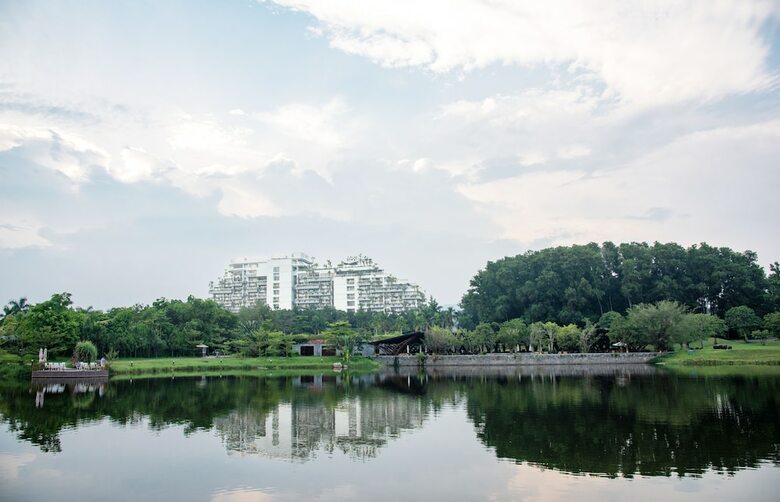 Hotel Flamingo Dai Lai - Forest In The Sky