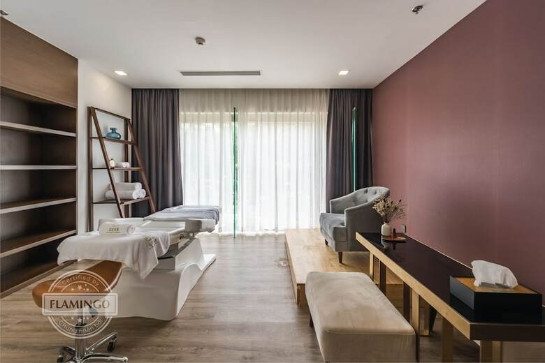 Hotel Flamingo Dai Lai - Forest In The Sky