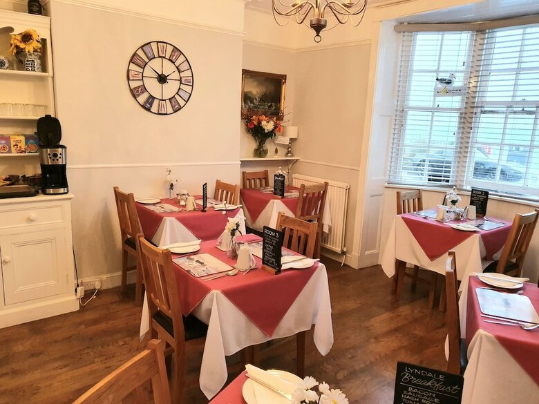 Hotel Lyndale Guest House