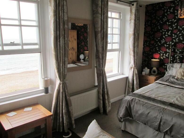 Hotel Lyndale Guest House