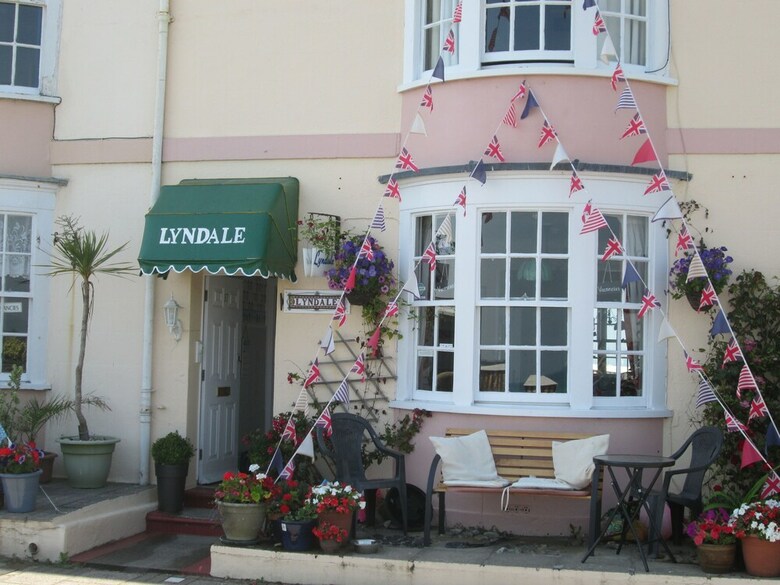 Hotel Lyndale Guest House