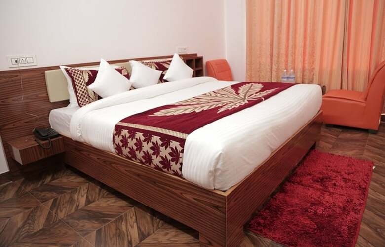 Hotel Sarla Regency