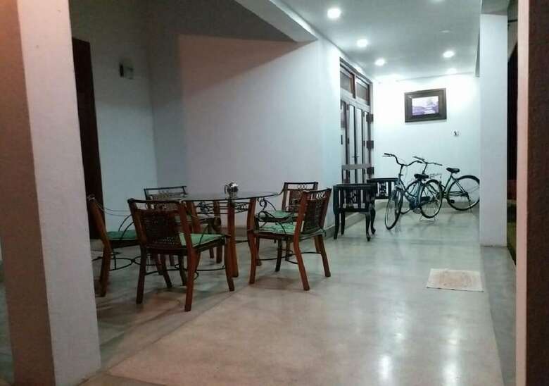 Hotel Negombo Holiday Home