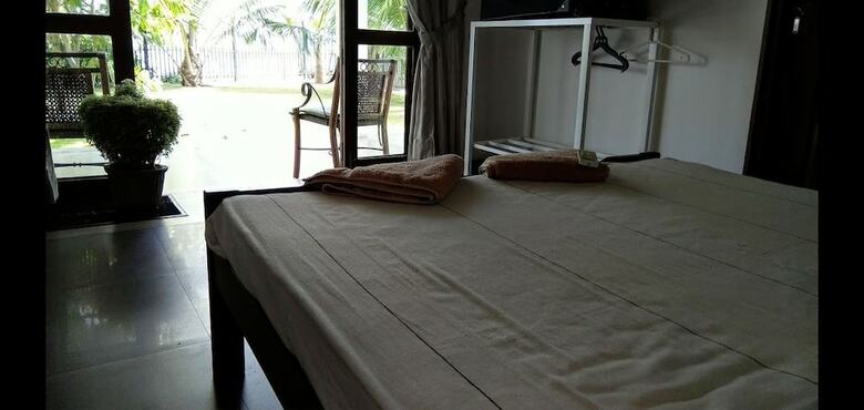 Hotel Negombo Holiday Home