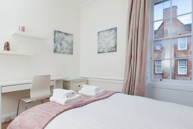 Spacious 4 Bedroom Apartment