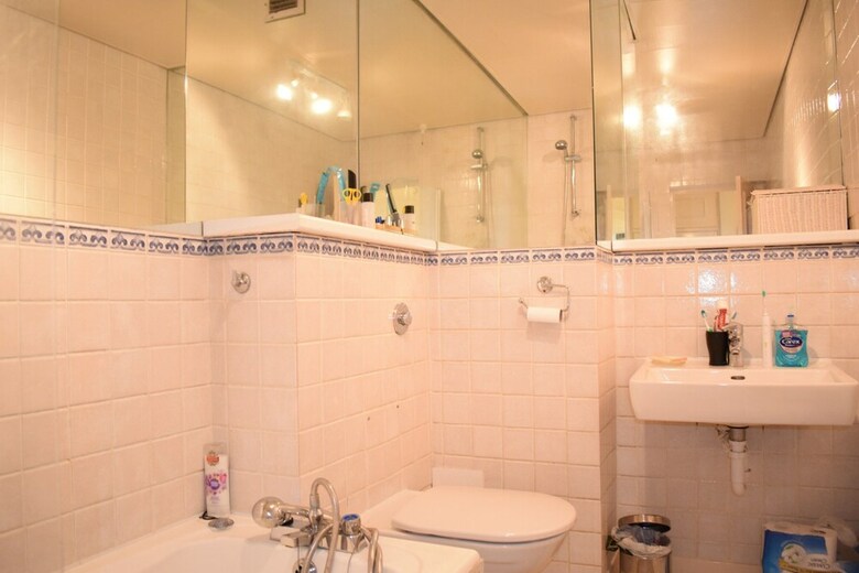1 Bedroom Chelsea Apartment