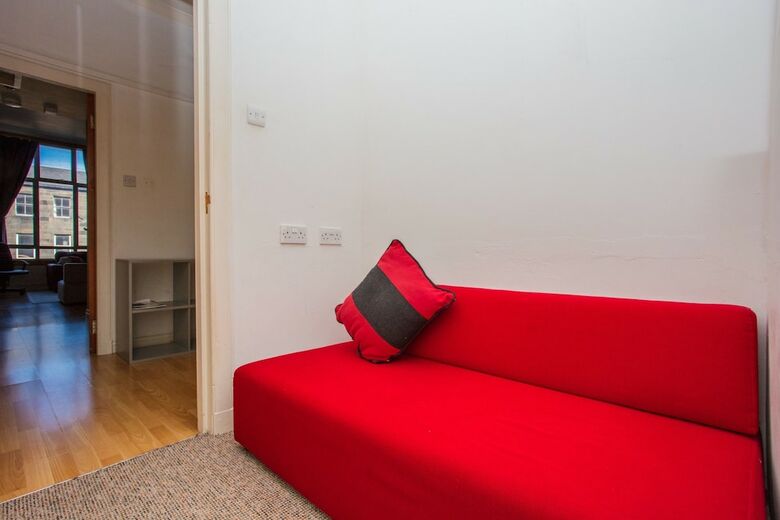 Apartamentos Two Bedroom Flat In Edinburgh