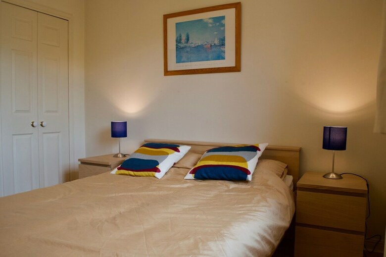 Bright 1 Bedroom Apartment In Edinburgh