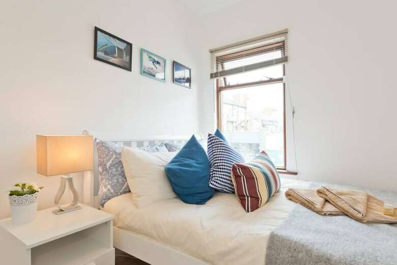 2 Bedroom Riverside Apartment
