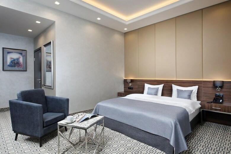Hotel Park Rodnik Otel
