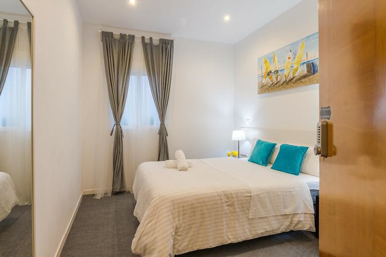 Hotel A&z Javier Cabrini