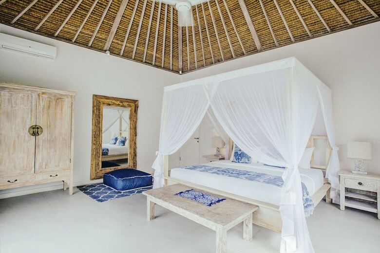 Villa Escape