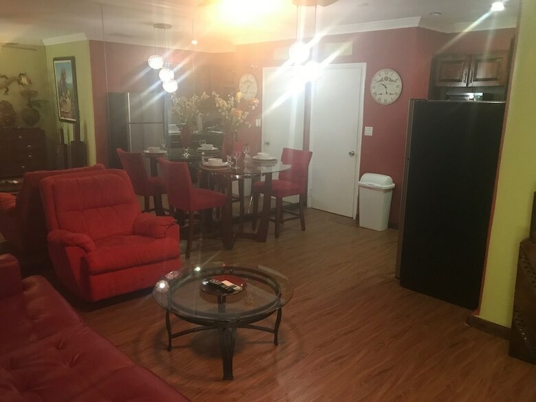 Apartamentos Brownstone Sea Beach