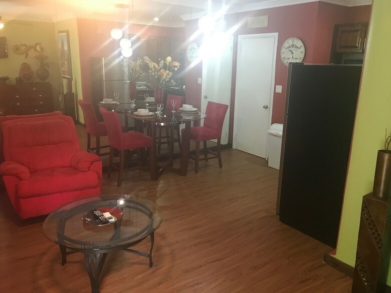 Apartamentos Brownstone Sea Beach