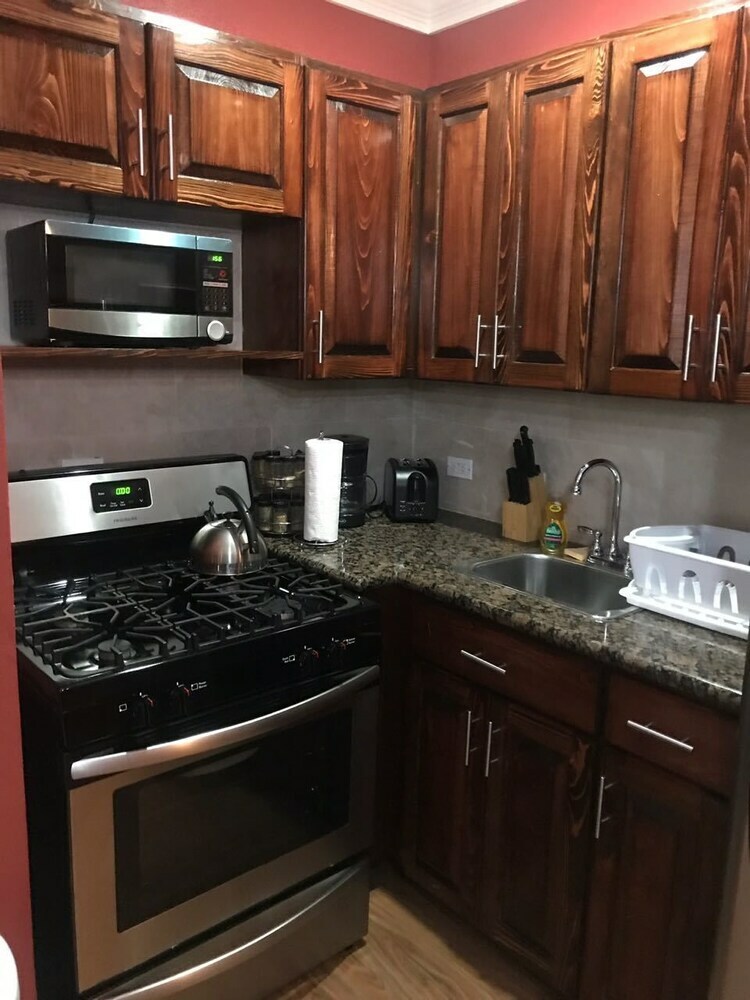 Apartamentos Brownstone Sea Beach