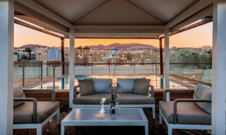 Astral Maris Hotel