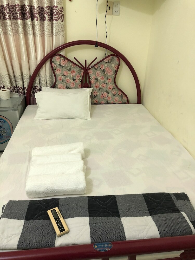 Hotel Tan An Guest House