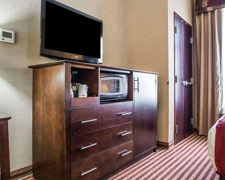 Hotel Comfort Suites Troy