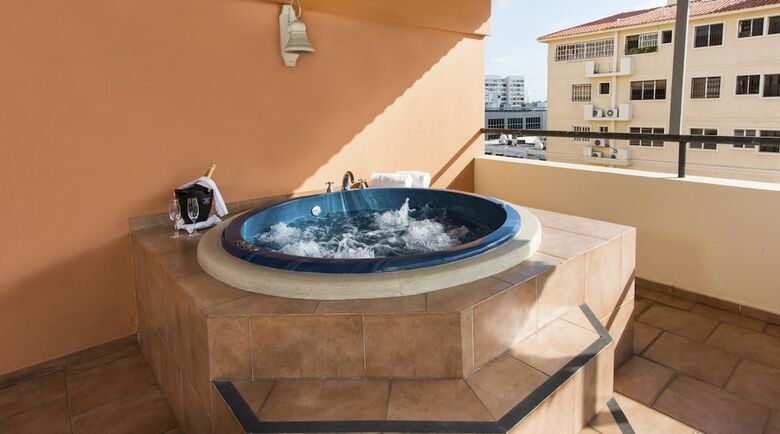 Hotel W&p Santo Domingo