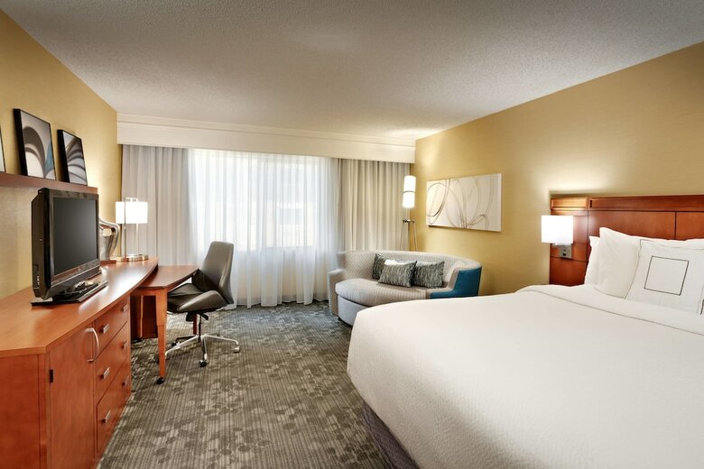 Hotel Courtyard By Marriott Sandy