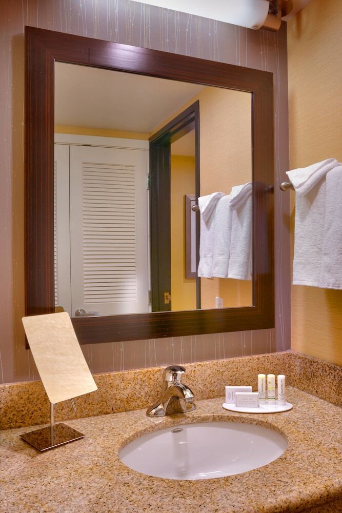 Hotel Courtyard By Marriott Sandy