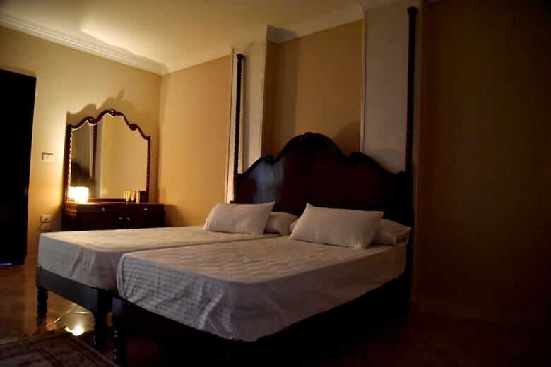 Hotel Sufi Guest House