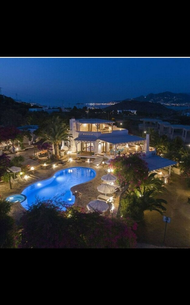 Villa Pari Manda