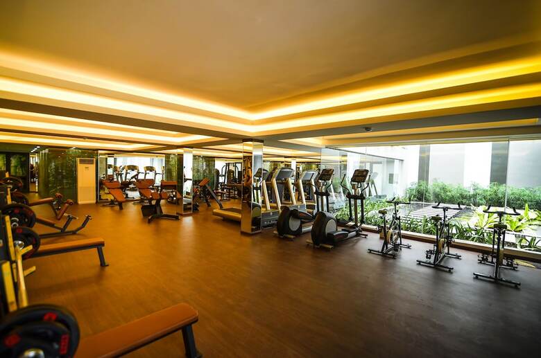 The Mira Central Park Hotel