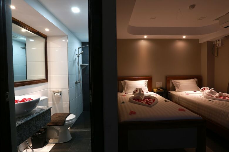 Tristar Hotel