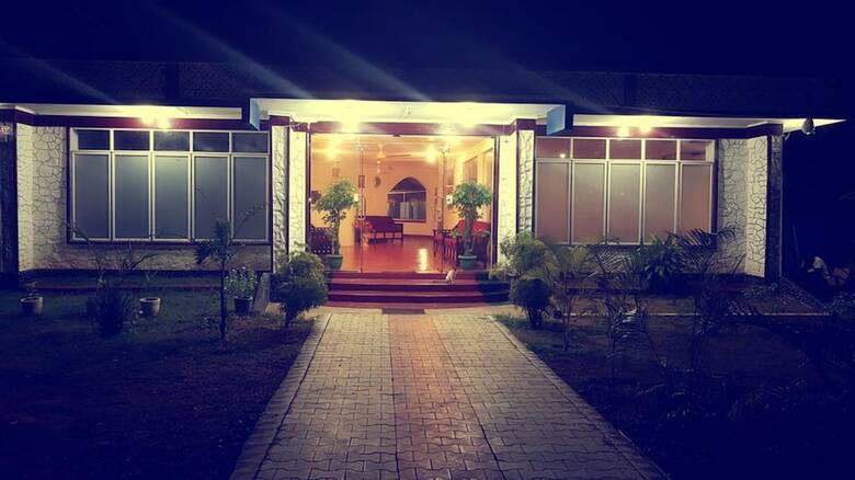 Hotel Delight Guest House And Restaurant