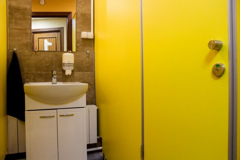 Hostal Landmark Guest House - Hostel