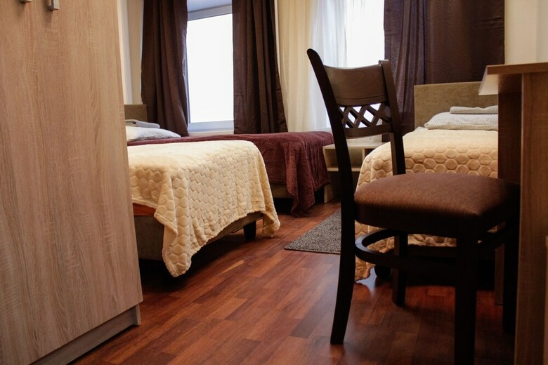 Hostal Landmark Guest House - Hostel