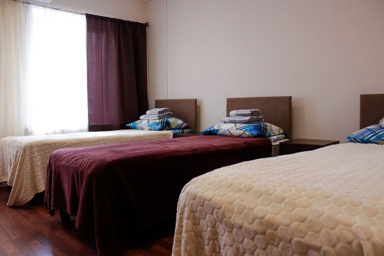 Hostal Landmark Guest House - Hostel