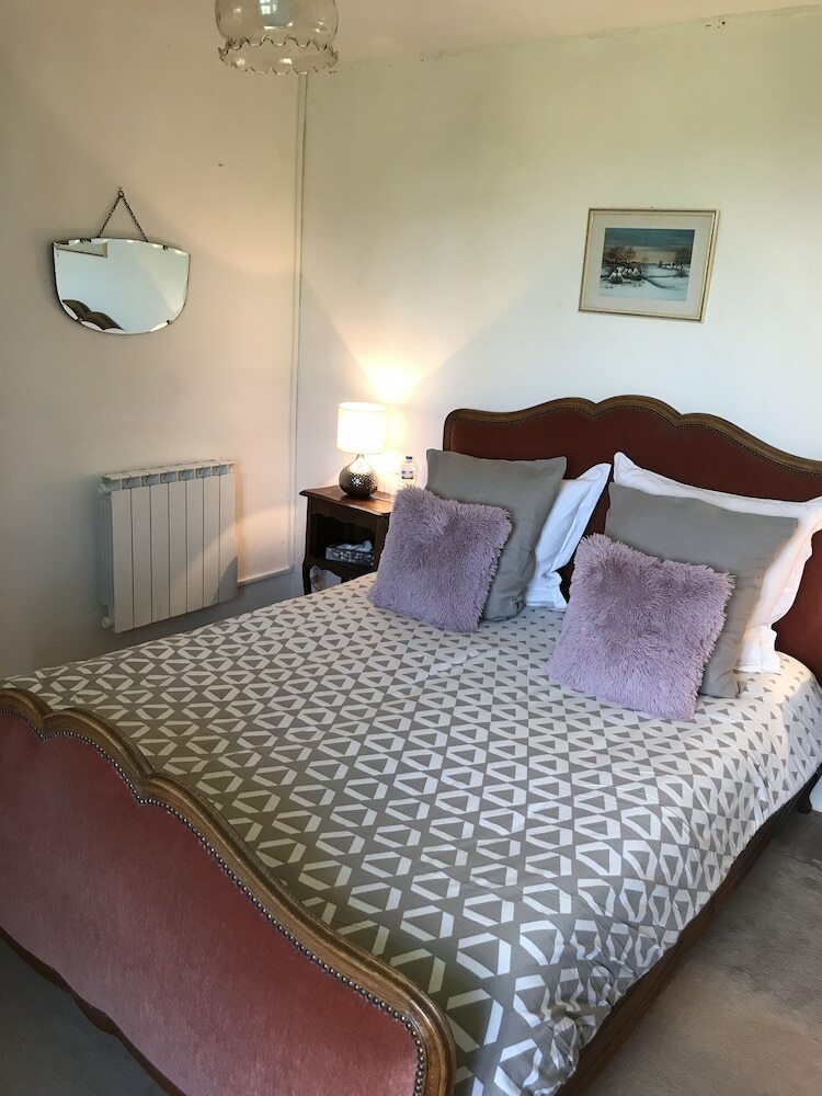 Wisteria House Bed & Breakfast