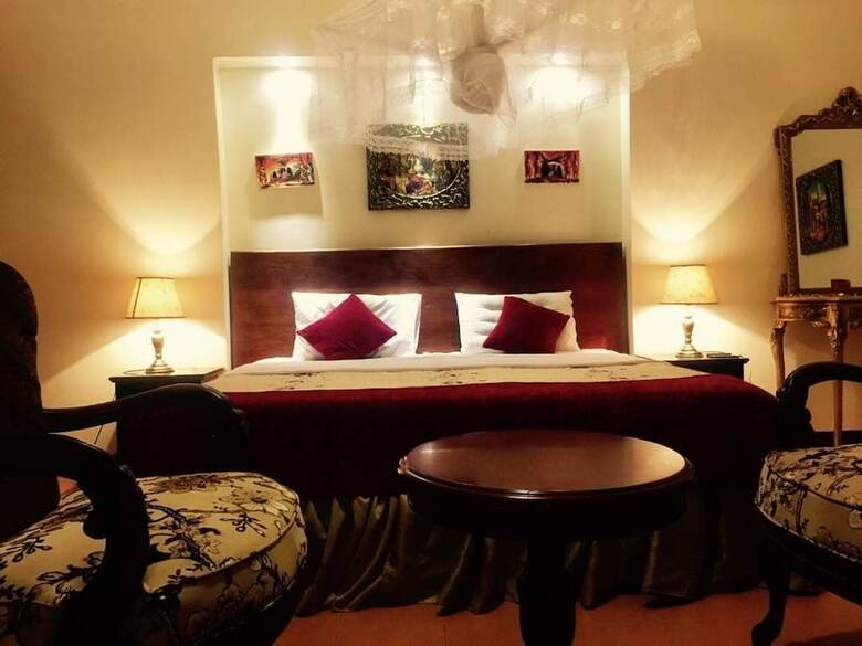 Bed & Breakfast N G Residence