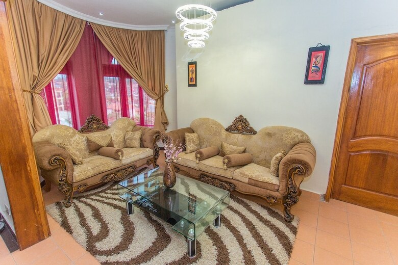 Bed & Breakfast N G Residence
