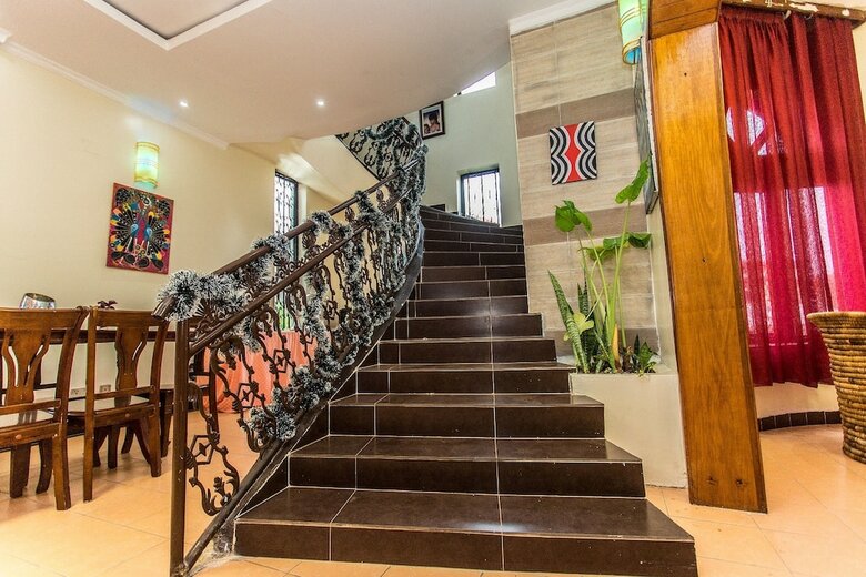 Bed & Breakfast N G Residence
