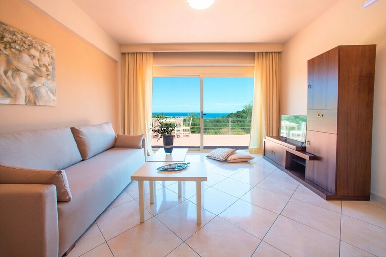 Aqua Blue Villas With Heated Pool