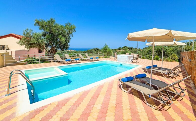 Aqua Blue Villas With Heated Pool