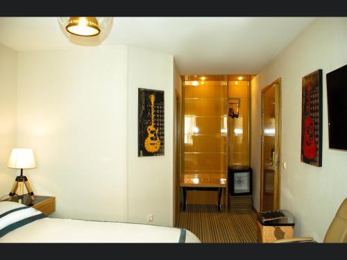 Hotel R�ssle
