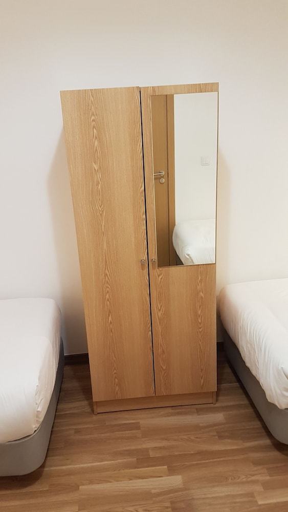Hostal Just Lisbon Hostel & A.l