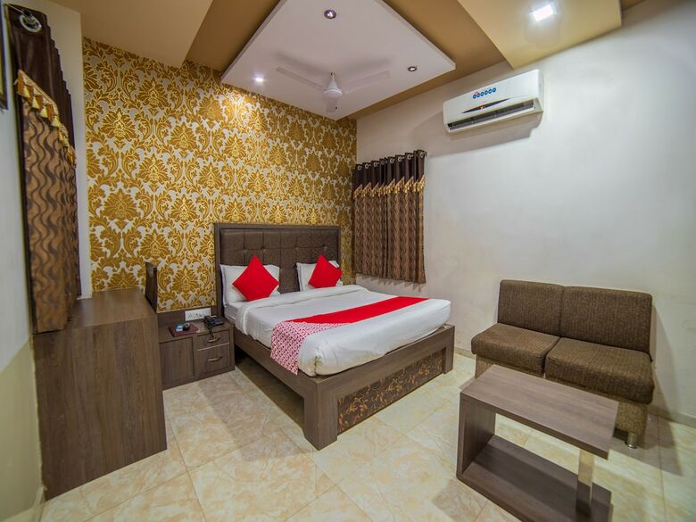 Hotel Oyo 4278 Ar Excellency