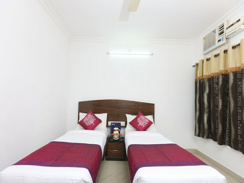 Hotel Oyo 12276 Peach Tree