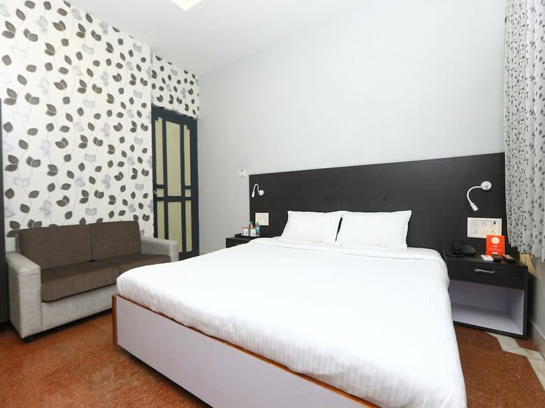 Oyo 9655 Hotel Grace Residency