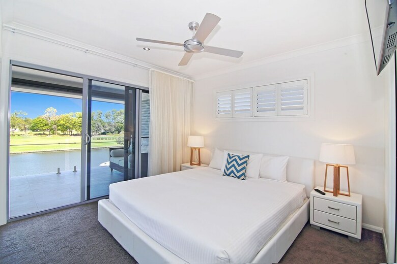 Rejuvenation @ Hope Island Resort