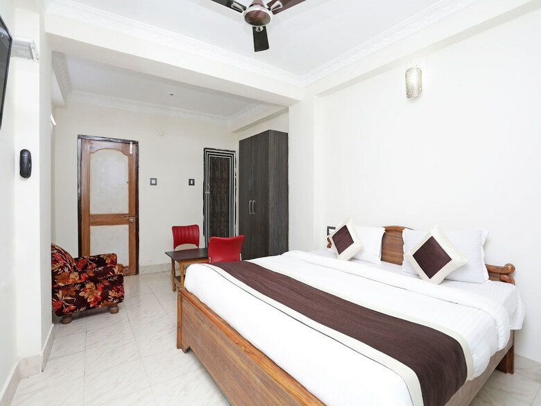 Hotel Oyo 11631 Star Inn